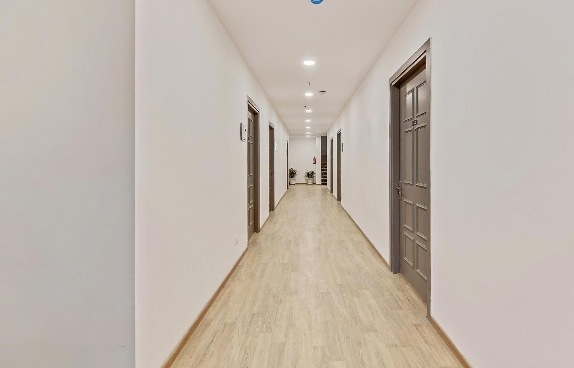 Townhouse Sector 49 Near Logix City Centre 노이다 외부 사진